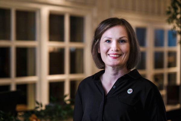 Marit Aklestad på landsmøte i Sosialistisk Venstreparti