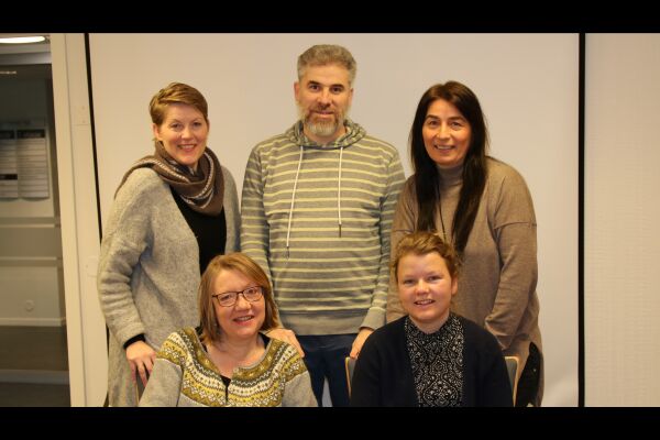 Arrangerer avskilsfest for asylmottaket