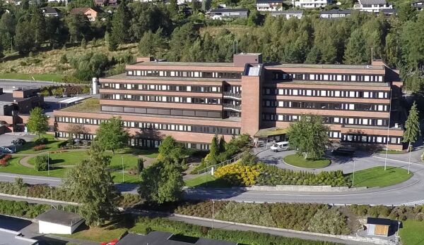 – Kan spare millionar ved å ha helgekirurgi i Volda