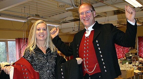 Sunnmørsk bunadsglede