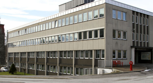 Inviterer til folkemøte 6. desember