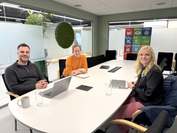 Balansen med og utan skjerm for barna våre