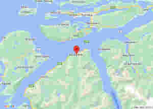 Oljesøl på E39 i Barstadvika