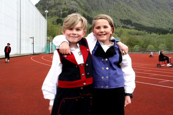 Leik og moro ved Honndalshallen