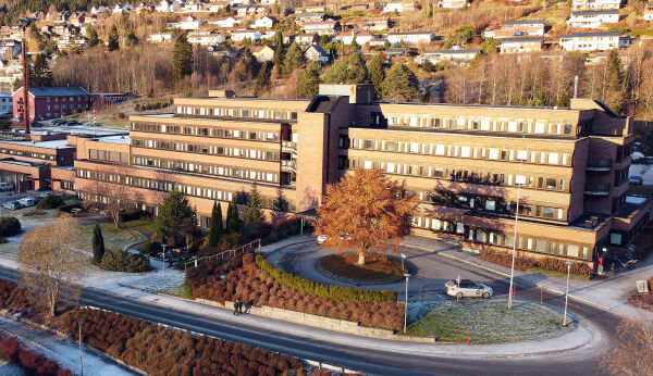 – Ta kontakt med legevakta eller ring 113