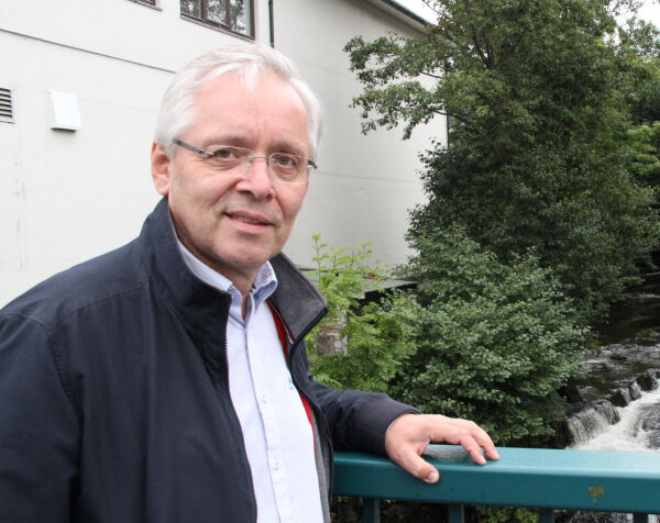 - Urettvist at dette vert lagt på foreldra