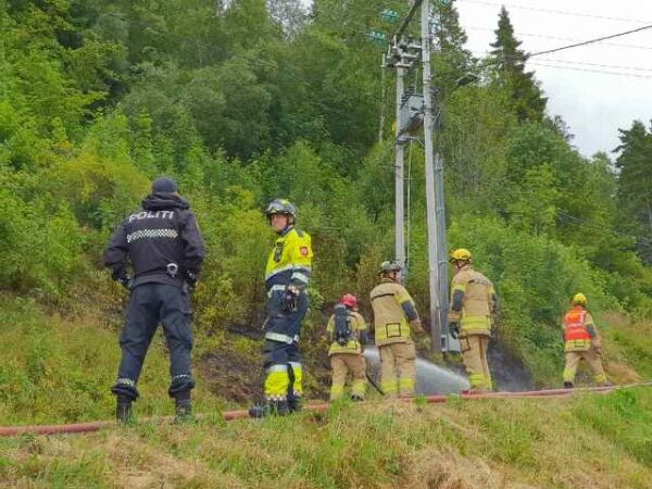 Mange utan straum etter lynnedslag og brann i trafo