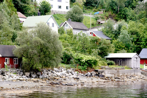 Landslagskeeper klagar på hus-nei