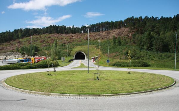 Morkaåstunnelen opna etter isfjerning