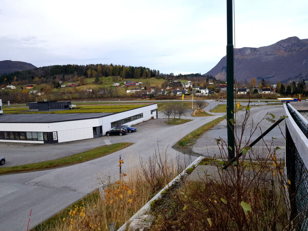 – Vi ynskjer trygg tilkomst til stadion