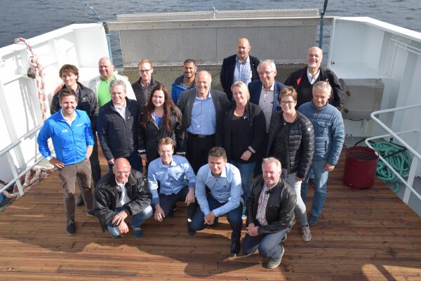 Viste seg fram med fjordcruise