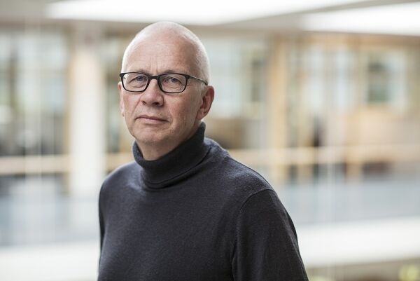 Lågare kraftprisar og produksjonsvolum