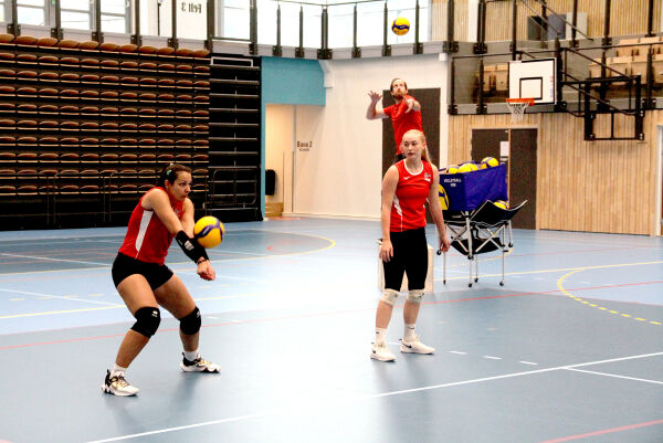 Landslaget trenar i VCA