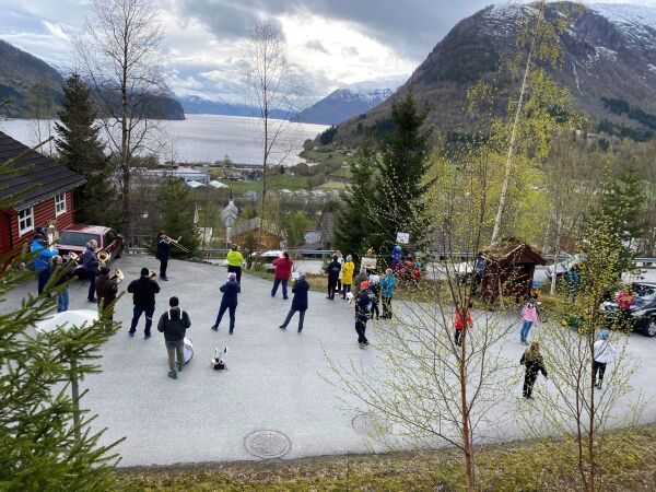 Hornindal Musikkorps på turnè