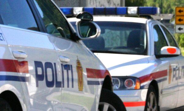 Ørsta: Bil i autovern på Mork
