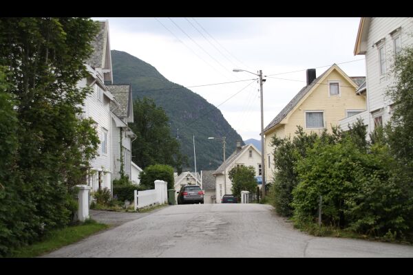 Etterlyser ny skiltplan i Gamlevegen
