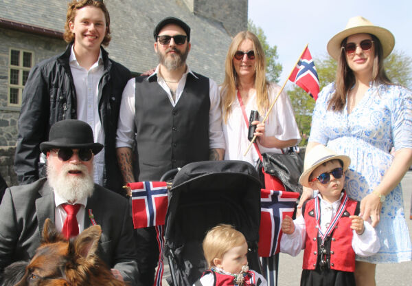 Storfamilien samlar seg til feiring