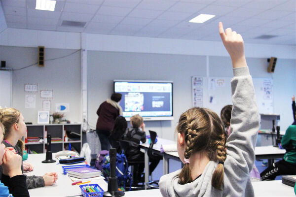 – Tryggleiksmessig og pedagogisk forsvarleg med 30 elevar pr. klasse