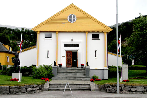Vil løyse museumsstrid
