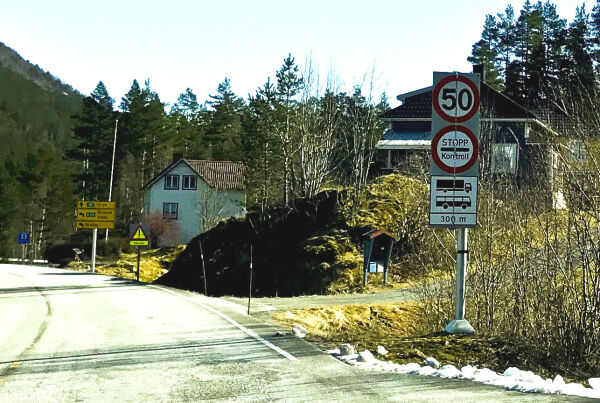 Bot for usikra barn i bilen