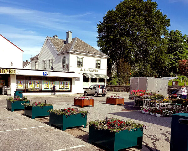 «Lille Apekatt» vil selje barnekle frå bubil