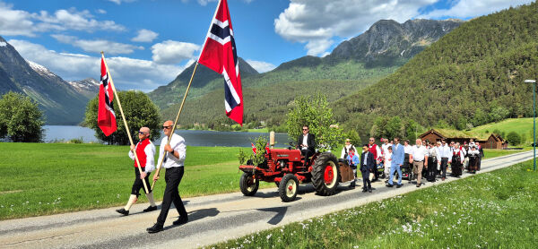 17. mai i Bjørkedalen