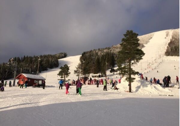 Flotte forhold i alpinbakken på Reset