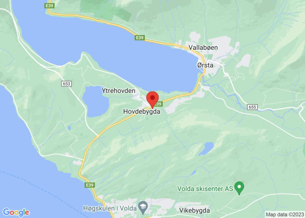 Stengte felt på E39 etter melding om gjenstadar i vegbana