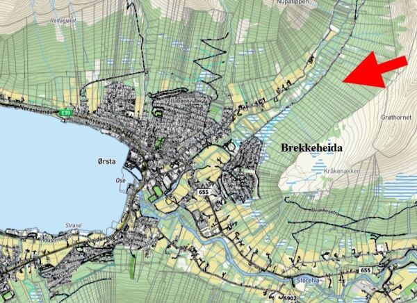 Køyrde bil i skiløype