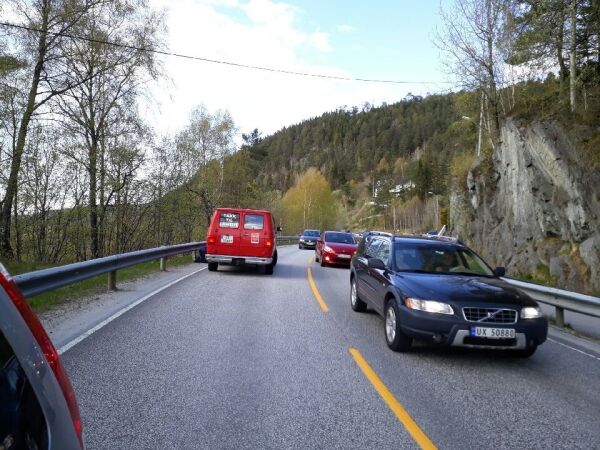 Russebil skapte trafikkork