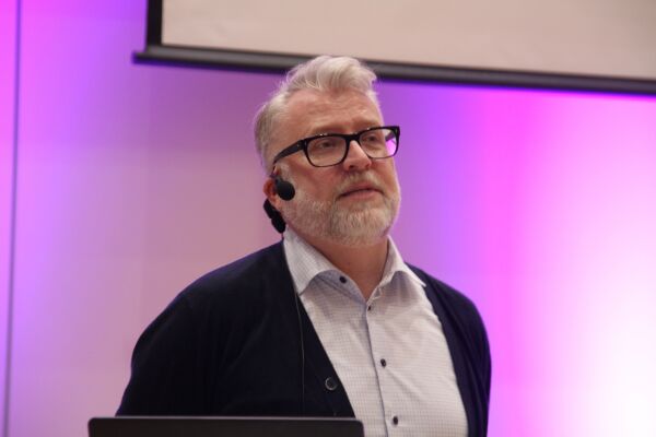 – Ungdom skammar seg alt for mykje