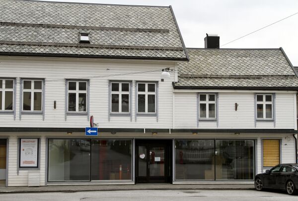 Kafe og gjestgiveri midt i Volda sentrum