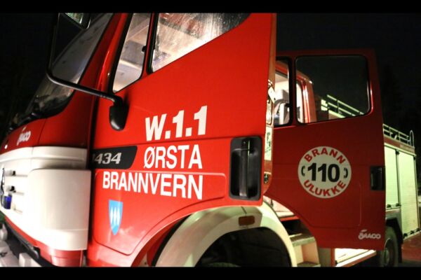 Bil hamna på taket