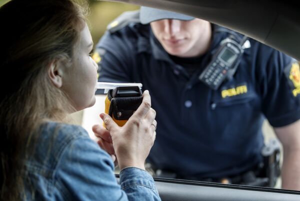 Mange tek sjansar bak rattet