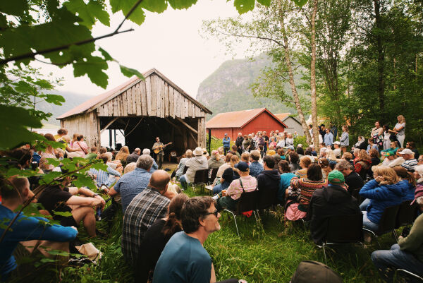 Hovudsponsor sikrar framtida til festivalen