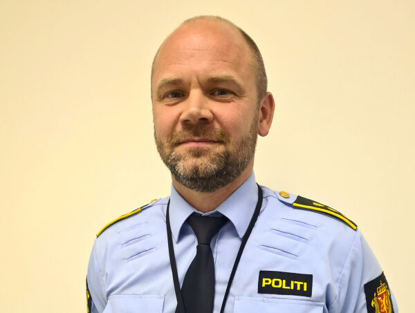 – Vi veit at ungdom i Volda og Ørsta har fått betalt for nakenbilete