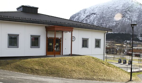 Deler opp legesenteret