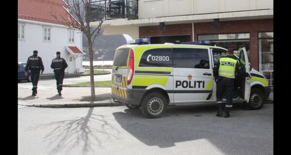 Teken for ei rekkje innbrot og tjuveri