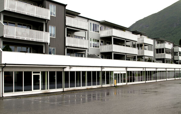 Får byggje om til rettslokale