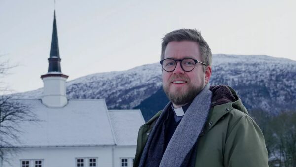 Unge søkjer til kyrkja
