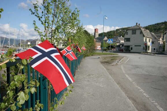 Normal feiring natt til 17. mai