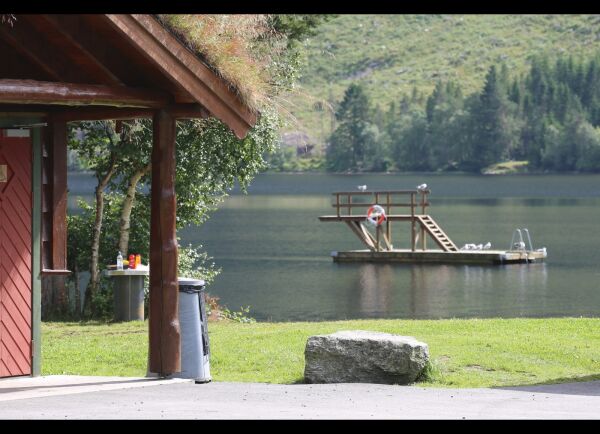 Volda kommune med tryggingstiltak på Årneset