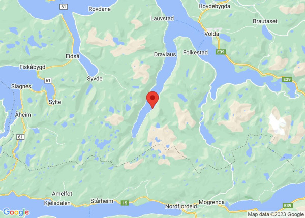 Steinras på Dalsstranda