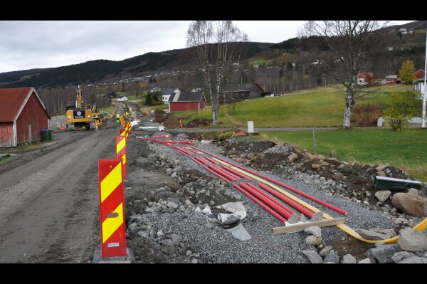 Stengjer vatnet til Vikebygda måndag