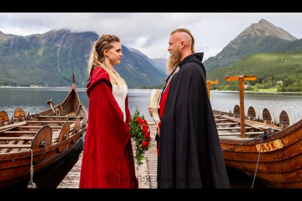 Vikingbryllaup på Bjørkedalen