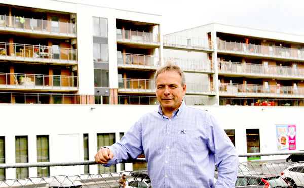- Dei første flyttar inn i august