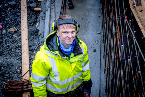 Asle blir den første som tek doble fagbrev