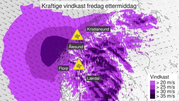 Kraftig vind skaper utfordringar for ferja Hareid-Sulesund