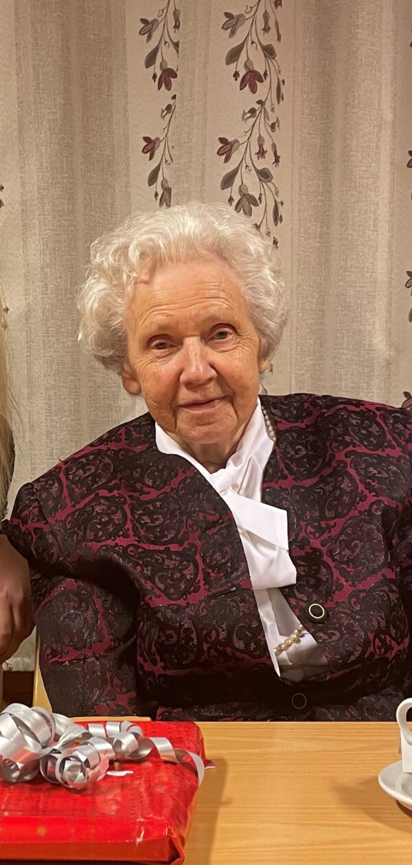 100-årsjubilant på Sæbø