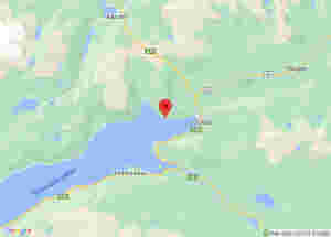 Fylkesveg stengt grunna steinsprang